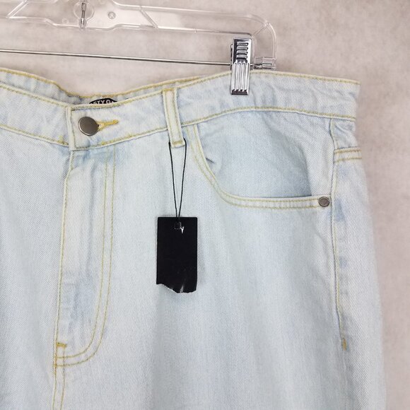 Nasty Gal Collection Size 18 Light denim wash Distressed Jeans Ripped NWT w flaw - Picture 4 of 16